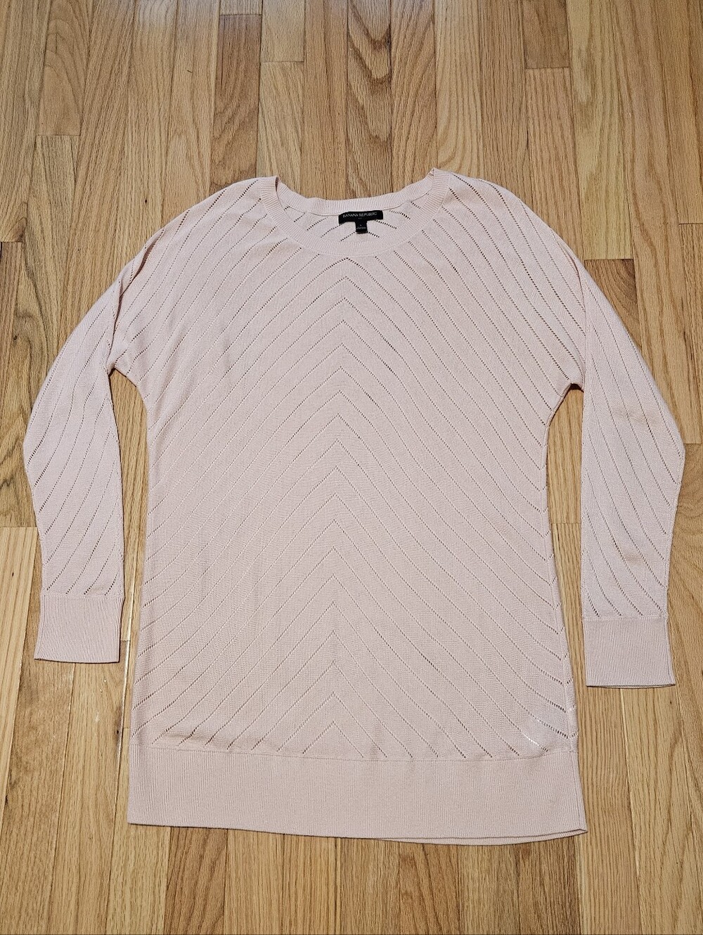 Banana Republic Women's Pale Pink Chevron Knit Crewneck Sweater Size L